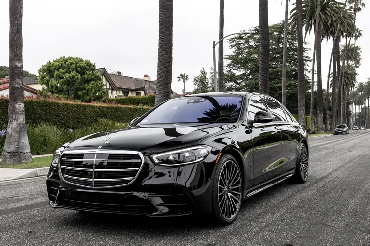 Grace’s Limousine Service is Best Limousine Service Provider of Beverly Hills