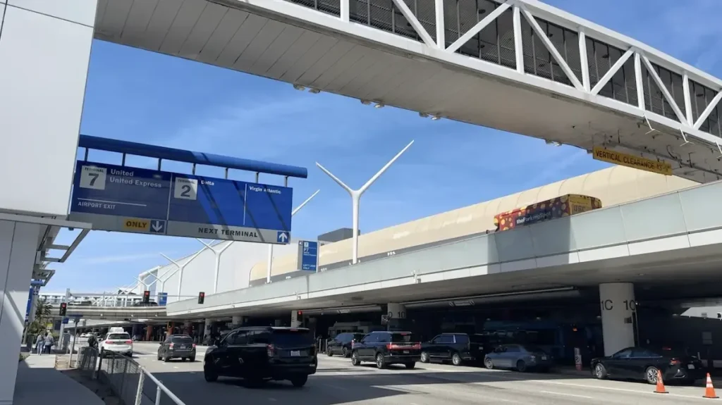 LAX Car Service Gallery 1 Chauffeured transportation image for LAX Car Service